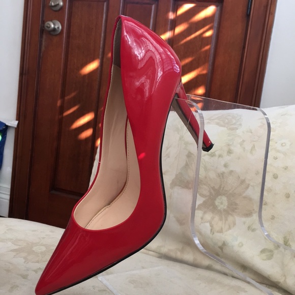 Jessica Simpson red stiletto patent leather pumps, classic, sz. 10 - Picture 5 of 8